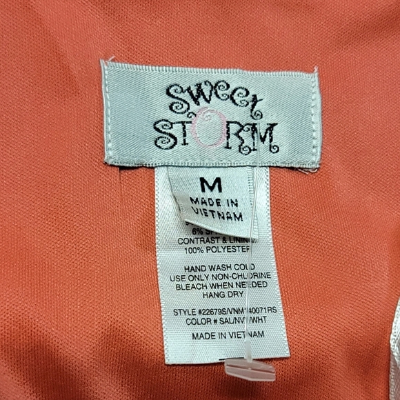 Sweet Storm Dress Size Medium - Picture 2 of 6